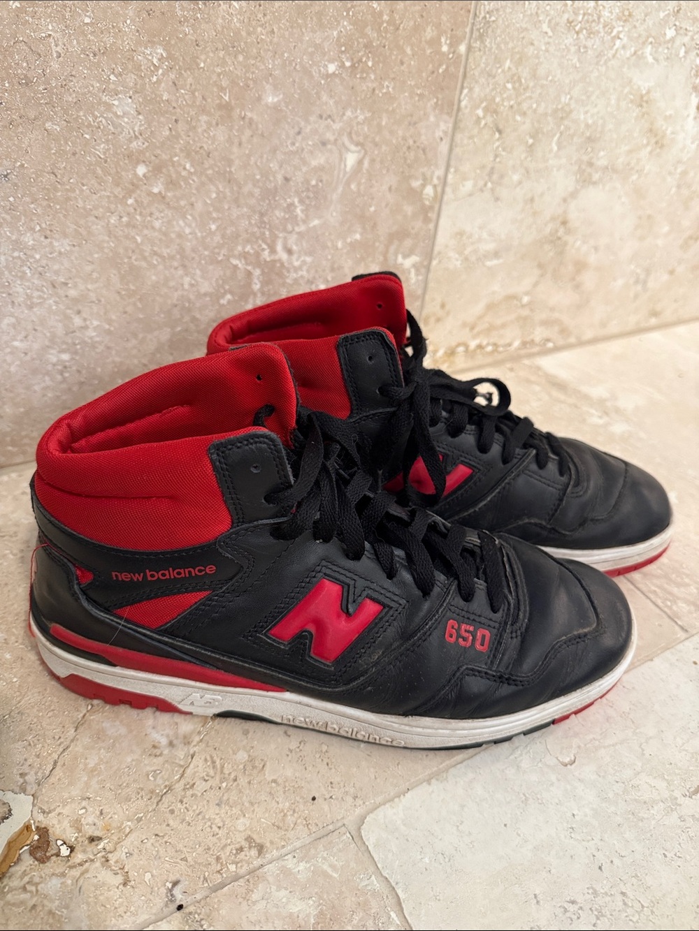 New Balance Men’s 650 High-Top Sneakers in Black and Red